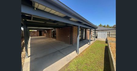 Modern Family Home with Fresh Updates! - Photo 3