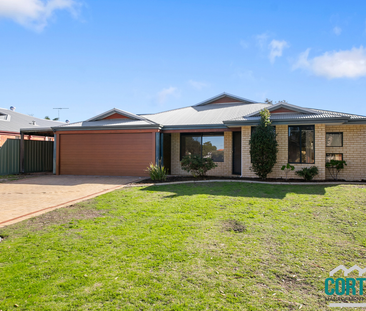 6 Avon Cres, Atwell WA 6164 - House For Rent | Domain - Photo 2