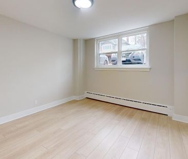 Sandy Hill - Photo 3