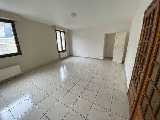 Location Appartement 4 pièces 104m² - Photo 1