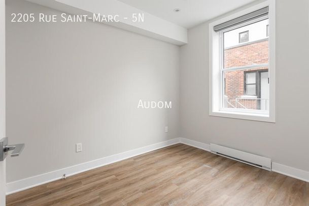 2205 Rue Saint-Marc - 5N - Photo 1