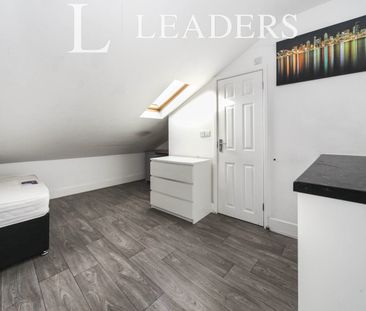 1 bedroom room to rent Cowper Street - Central Luton - Studio - Photo 4