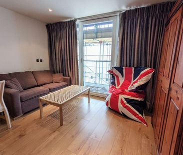 1 bed Studio in Oswald Building Chelsea Bridge Wharf, London, SW11 8PG - Photo 1