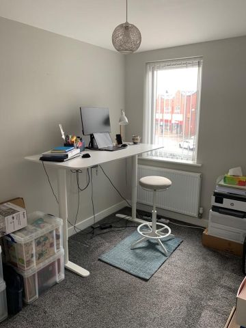 2 Bed Flat, Henry Court, S65 - Photo 3