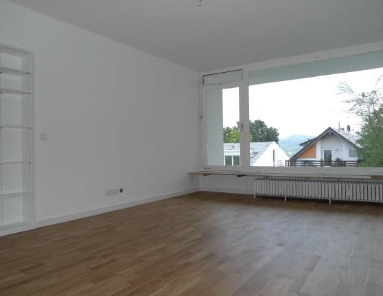 Modernisierte 4,5-Zi-Maisonettewohnung mit eigenem Garten in Bad Godesberg-Schweinheim - Photo 1
