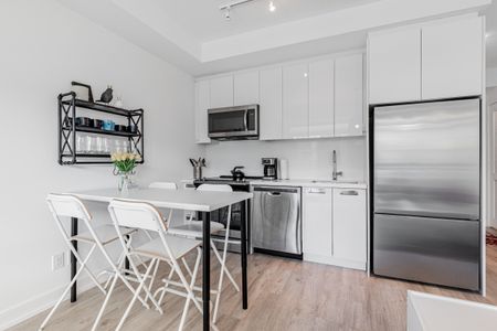 For Lease - 333 Sea Ray Avenue Unit# D315, Innisfil, Ontario - Photo 4