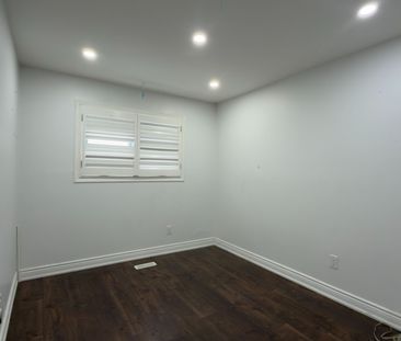 For Lease - 7479 Pickfair Drive, Mississauga, Ontario - Photo 5