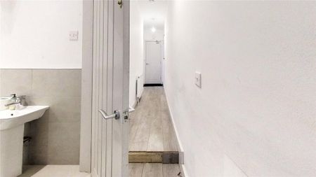 6 bedroom house to rent - Photo 3