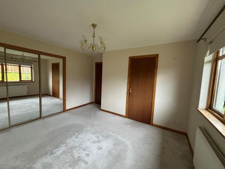 3 bedroom bungalow to rent - Photo 3