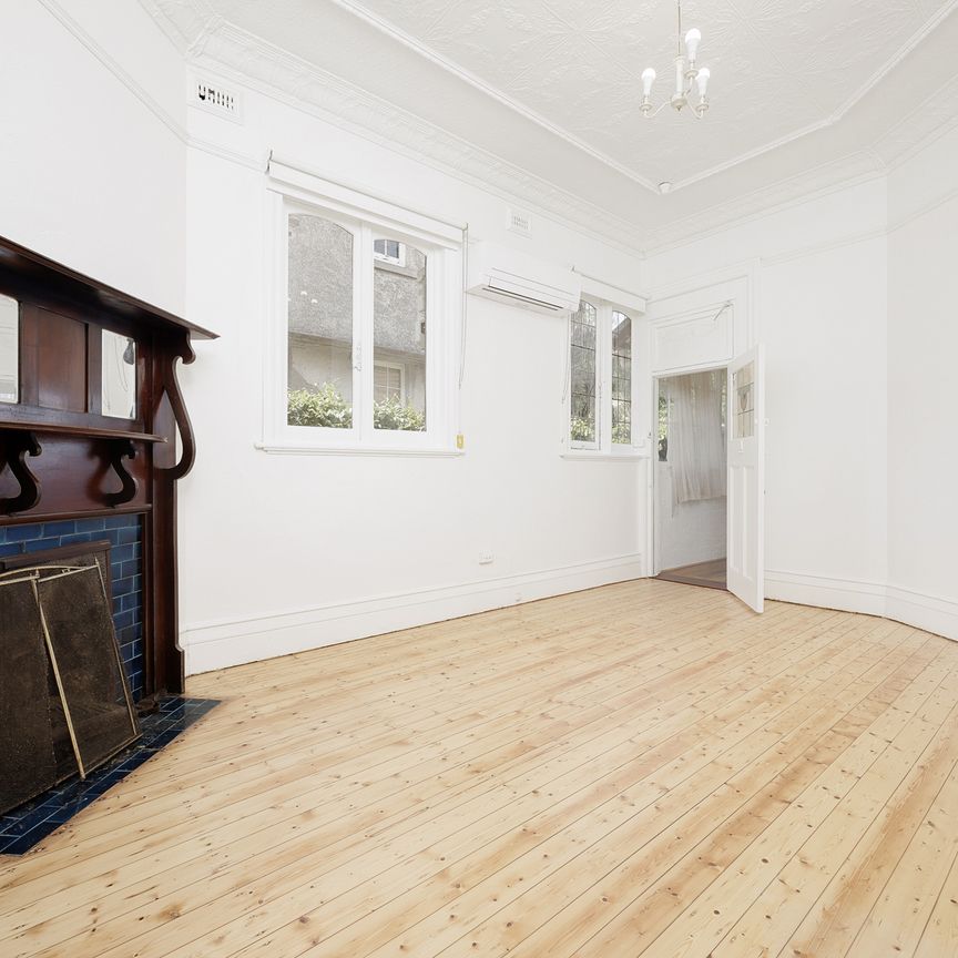 2/18a Gurner Street, St Kilda VIC 3182 - Apartment For Rent | Domain - Photo 1