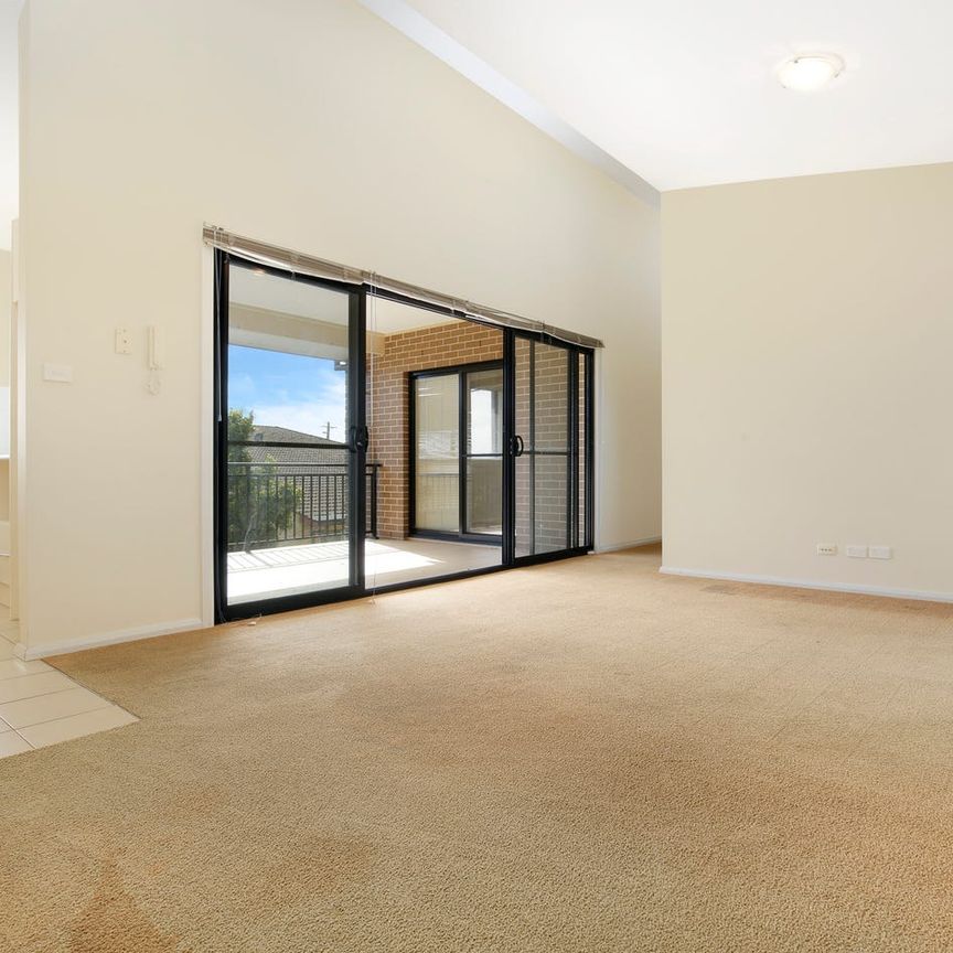 Great Location - Photo 1