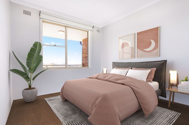 Light Filled & Airy Two Bedroom Apartment - Photo 1