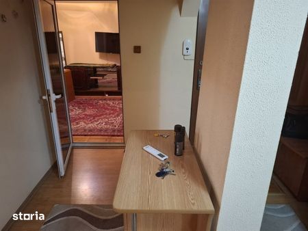 Apartment de inchiriat in zona portului langa facultatea de medicina - Photo 3