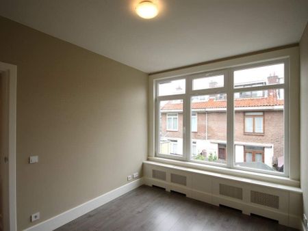 Te huur: Appartement Burgersdijkstraat in Den Haag - Photo 2