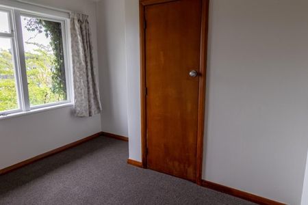 Looking for an easy care, warm home? - Photo 2