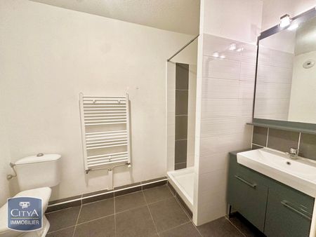Location Appartement 2 pièces 44m² LE LUC 83340 - Photo 3