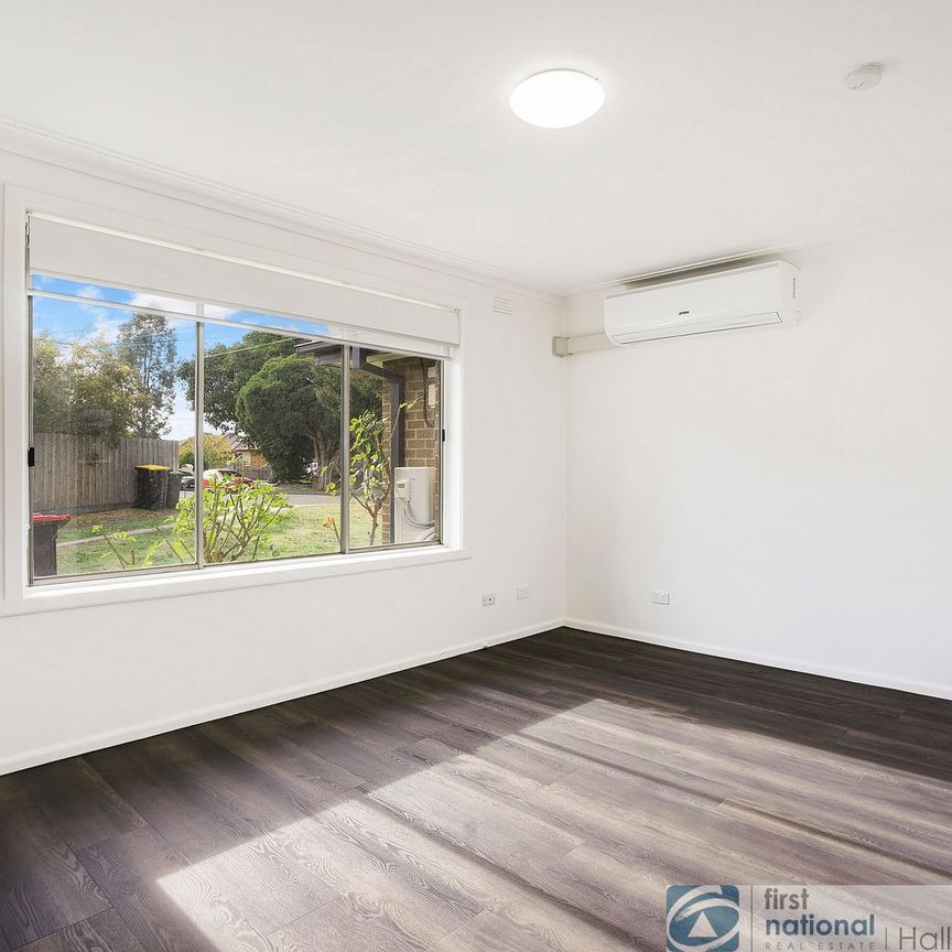 2 / 12 Montana Street, Springvale South - Photo 1