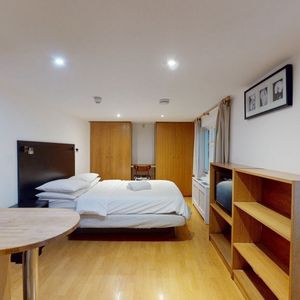 Cartwright Gardens, London, WC1H - Photo 2