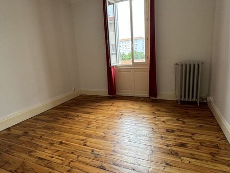 Appartement - 4 pièces - 103,24 m² - Saint-Étienne - Photo 4