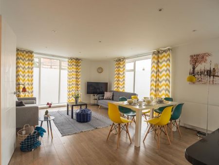 2 bedroom apartment to rent - Photo 3