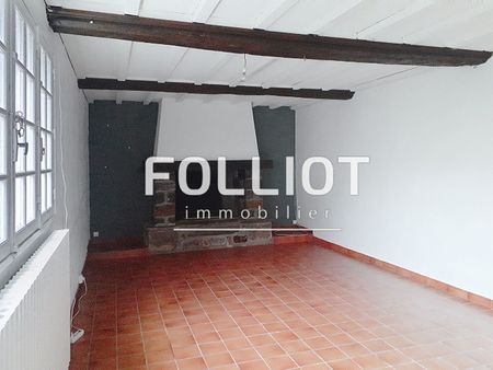 A LOUER - Montbray - Maison de bourg T5 (158 m²) avec jardin et garage - Photo 2