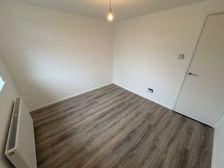 Queen Elizabeth Drive, Paignton, TQ3 - Photo 2