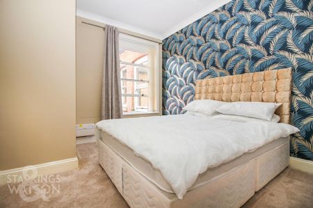 2 bedroom flat to rent - Photo 4