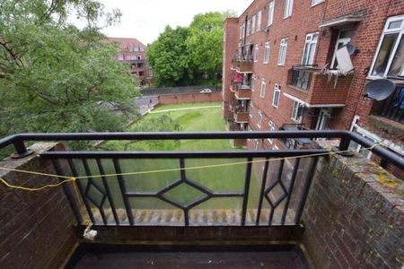 1 bedroom apartment to rent - Photo 5