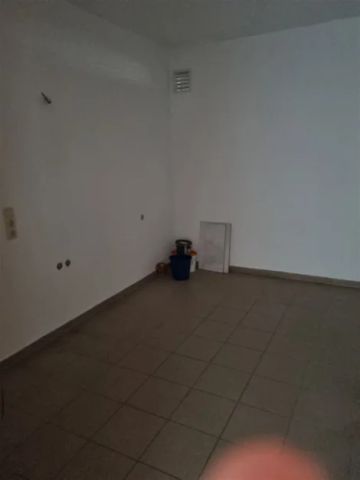 Obergeschosswohnung in reizvoller Lage auf einem gepflegten Resthof - Foto 3