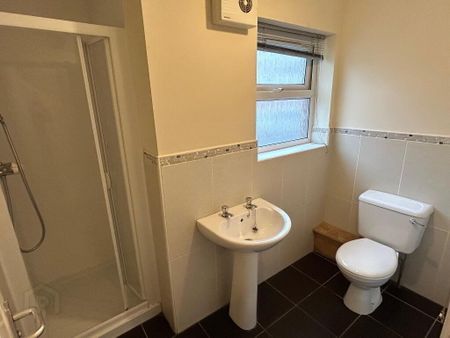 Great Apartment, 2B Rugby Avenue, Queens Quarter, Belfast, BT7 1RG - Photo 2
