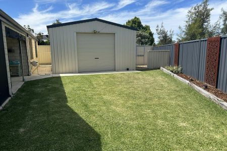 STUNNING FAMILY HOME IN SOUGH AFTER SOUTH BUNBURY - Photo 3
