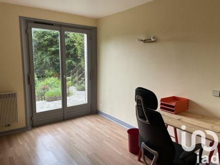 Appartement 2 pièces de 56 m² à Bures-sur-Yvette (91440) - Photo 2
