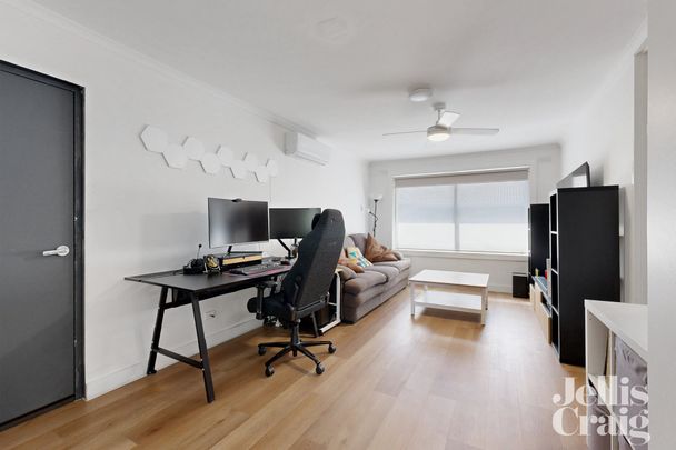 6/10 Empire Street, Footscray - Photo 1