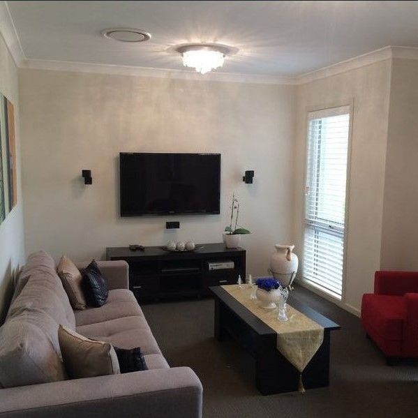 Well Presented Two Storey Terrace - Photo 1