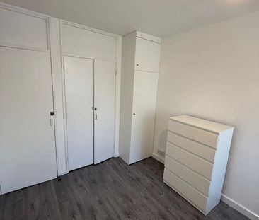 Room in a Shared Flat, Smythe St, E14 - Photo 4