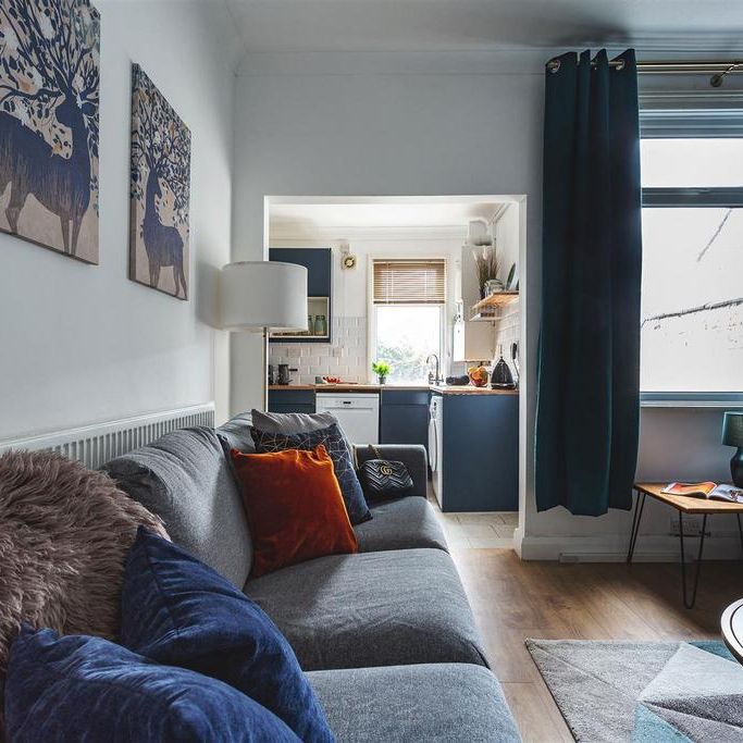 4 bedroom house to rent - Photo 1