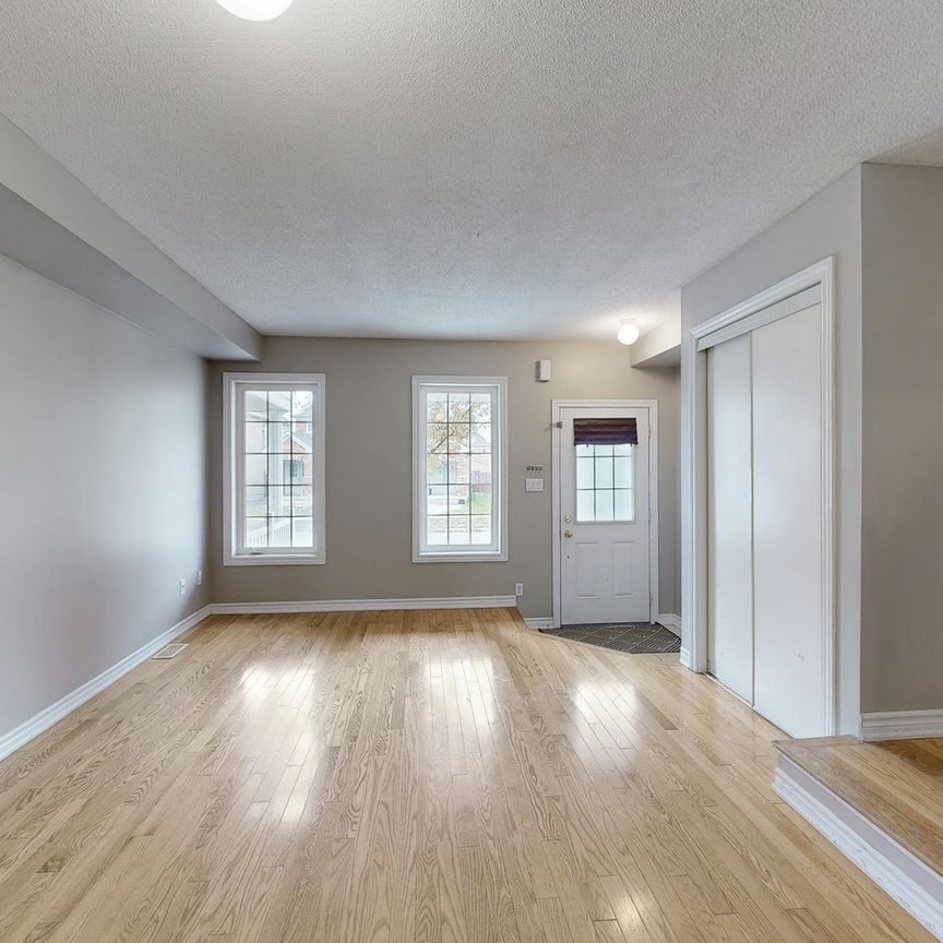 For Lease - 369 Caboto Trail, Markham, Ontario - Photo 1