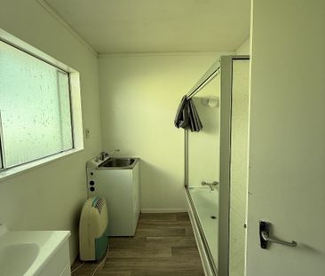 5A Magnolia Grove, Maungaraki - Photo 6