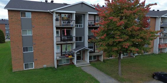 BEAU 3 ½|INTERNET-CHAUFFAGE-EAU CHAUDE - Photo 3