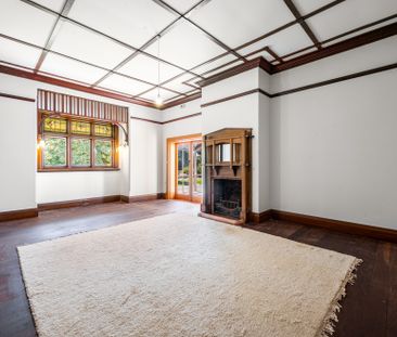 Timeless Country Elegance & Rural Living - Photo 4