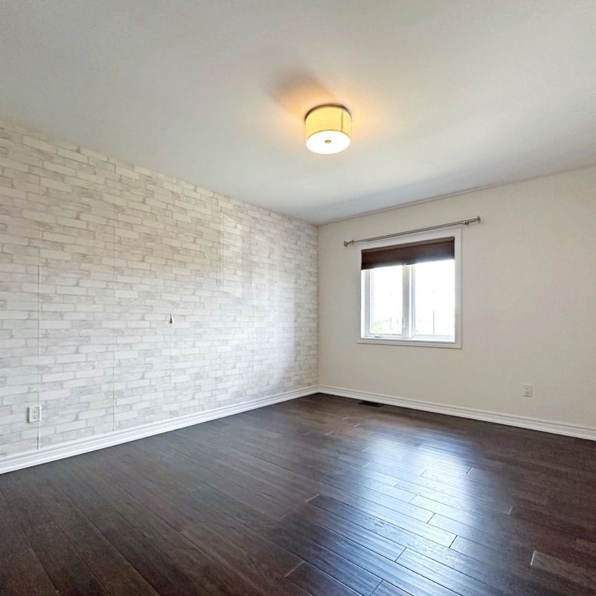 For Lease - 2299 Natasha Circle, Oakville, Ontario - Photo 1