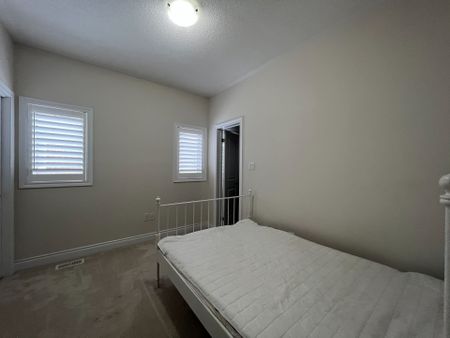 For Lease - 116 Elysian Fields Circle, Brampton, Ontario - Photo 2