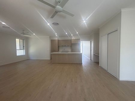 1 Banjo Street, Deception Bay QLD 4508 - House For Rent | Domain - Photo 3