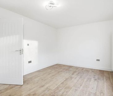 3 bedroom maisonette to rent - Photo 5