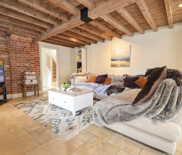 3 bedroom semi-detached house to rent - Photo 3