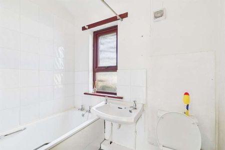 Wilton Avenue, Newcastle Upon Tyne, NE6 - Photo 3