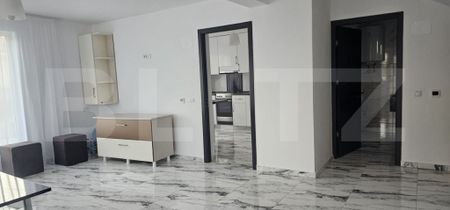 Casă 140 mp, 300 mp teren, zona Priseaca - Fotografie 2