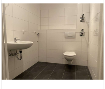 Sehr helle Altbauwohnung mit Stuck in Reudnitz (Nachmiete) - Photo 6