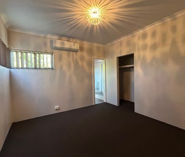 6C Gibbs Street, Carey Park, WA 6230 - Photo 2