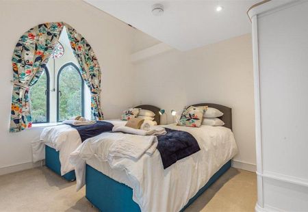 2 bedroom flat to rent - Photo 5